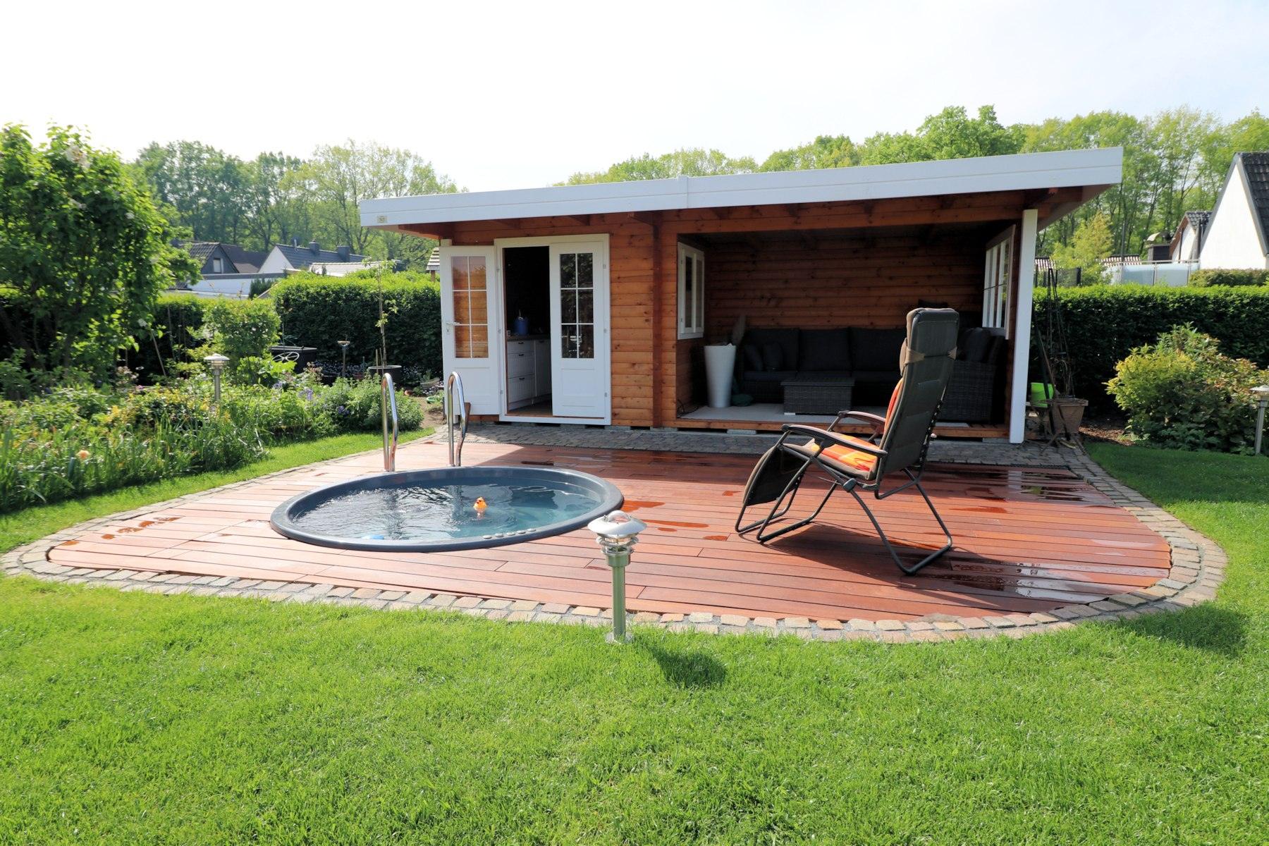 Wohlfühloase mit Pool